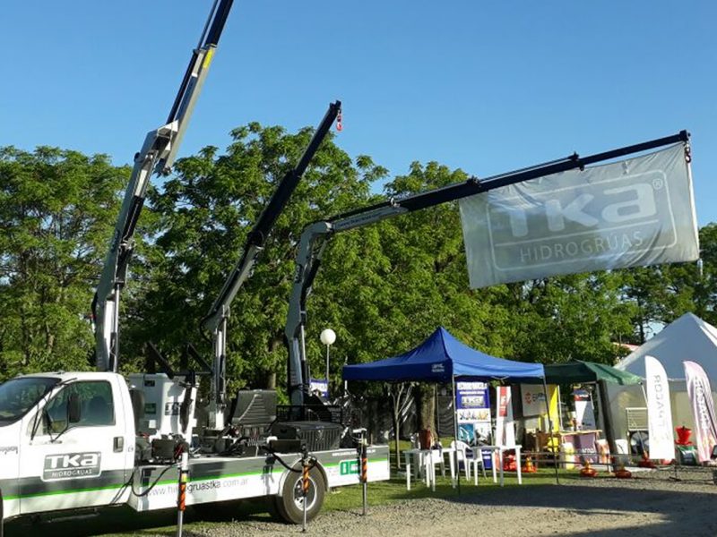 Hidrogrúas TKA expone en la 27° Fiesta Nacional de la Avicultura