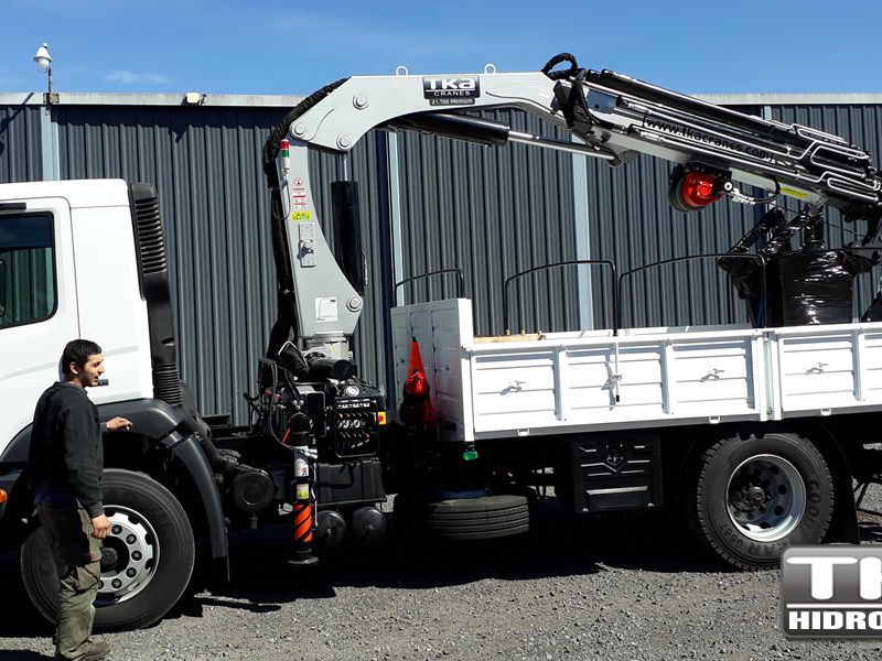 Hidrogrua TKA 21700C