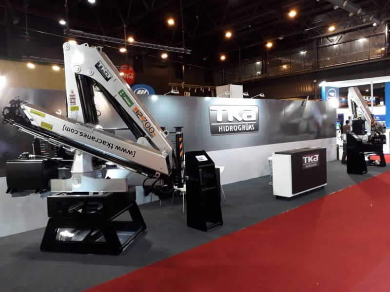 TKA presenta sus hidrogruas en Expo Transporte 2018