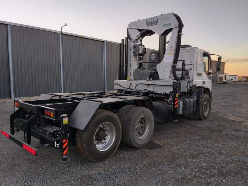 Montaje de Hidrogrua TKA 52700 T