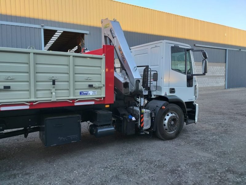 Hidrogrua TKA 12700 C