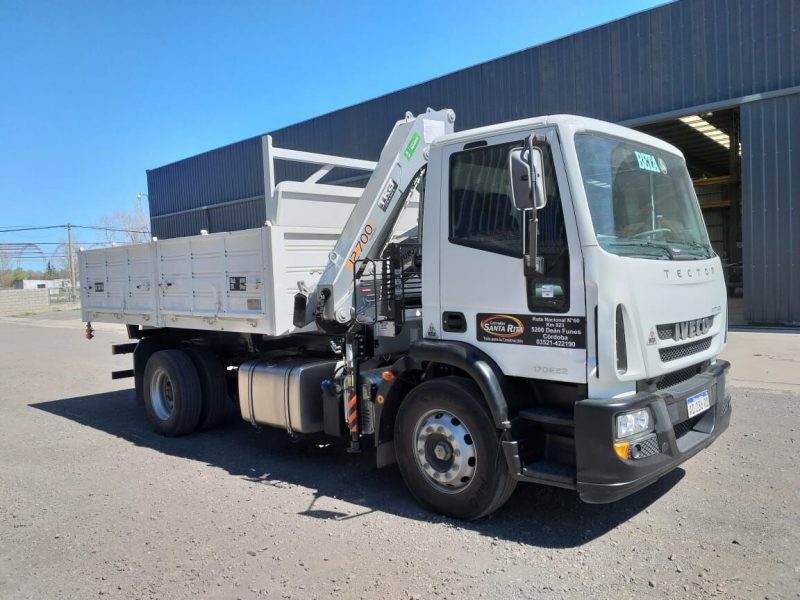 Hidrogrua TKA 12700 C