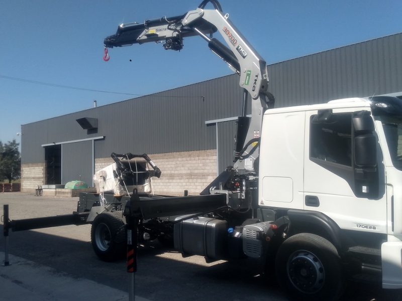 Hidrogrua TKA 30.700 c