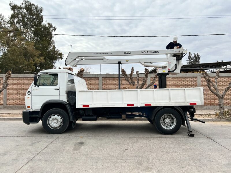 Hidroelevador TKA 13 Mts. para Servicios Urbanos Mendoza