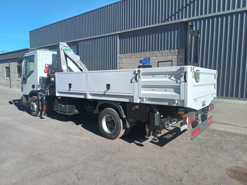 TKA 6.700 C con instalación de Caja Metálica Fija