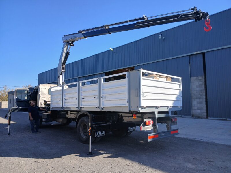 Villa Gobernador Galvez recibe otra Hidrogrúa TKA